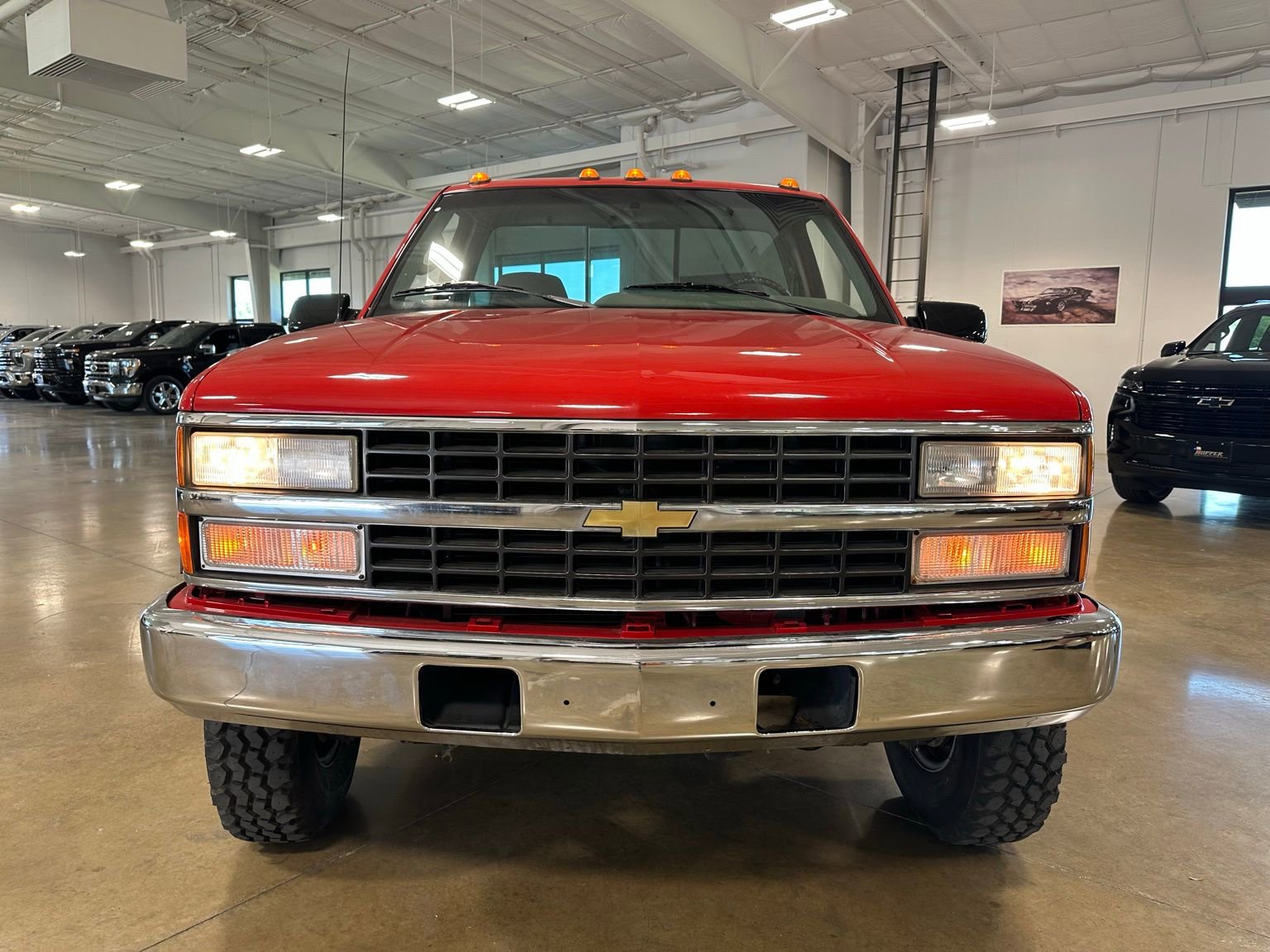 Used 1995 Chevrolet Silverado 3500 4x4 Regular Cab image 2
