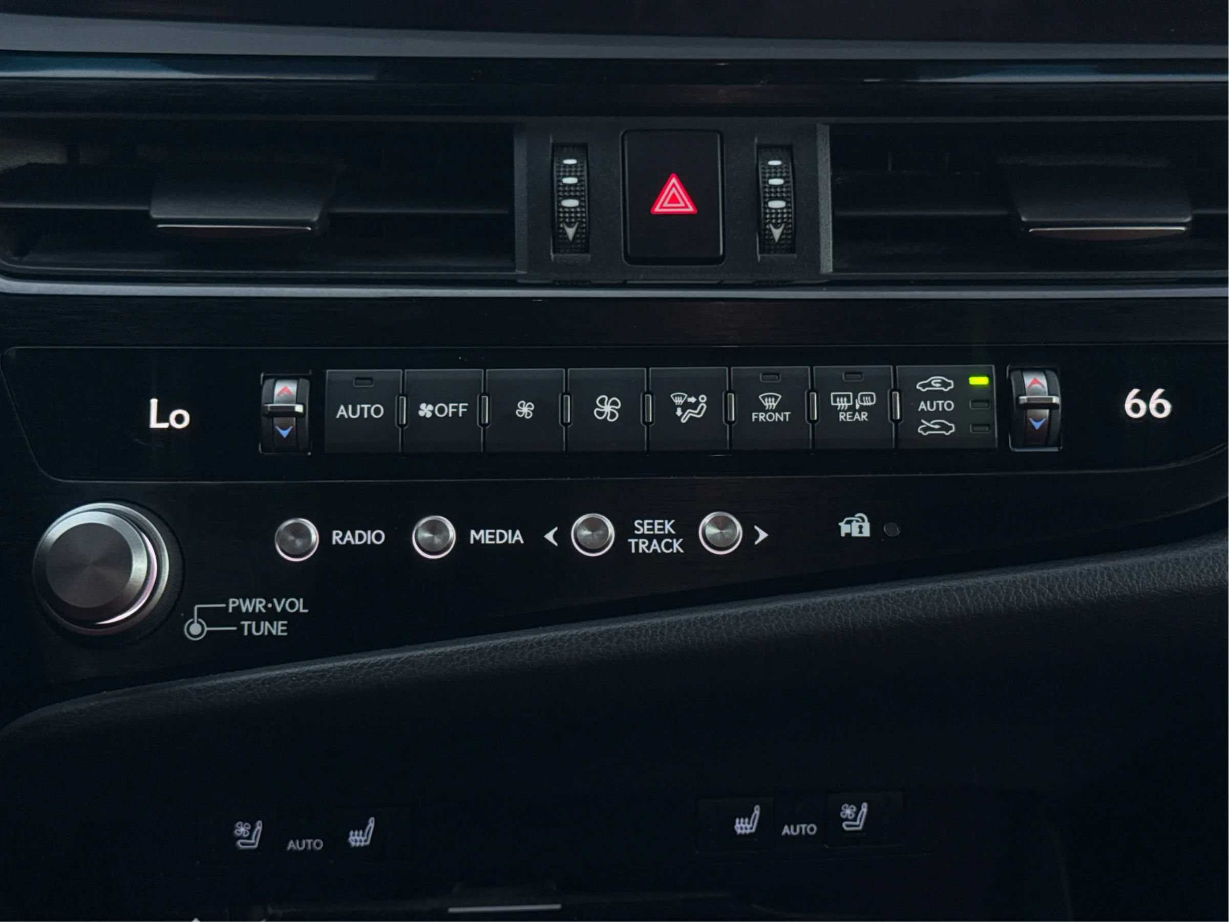 Used 2022 Lexus ES 350 F Sport w/ Accessory Package 2 FWD image 27