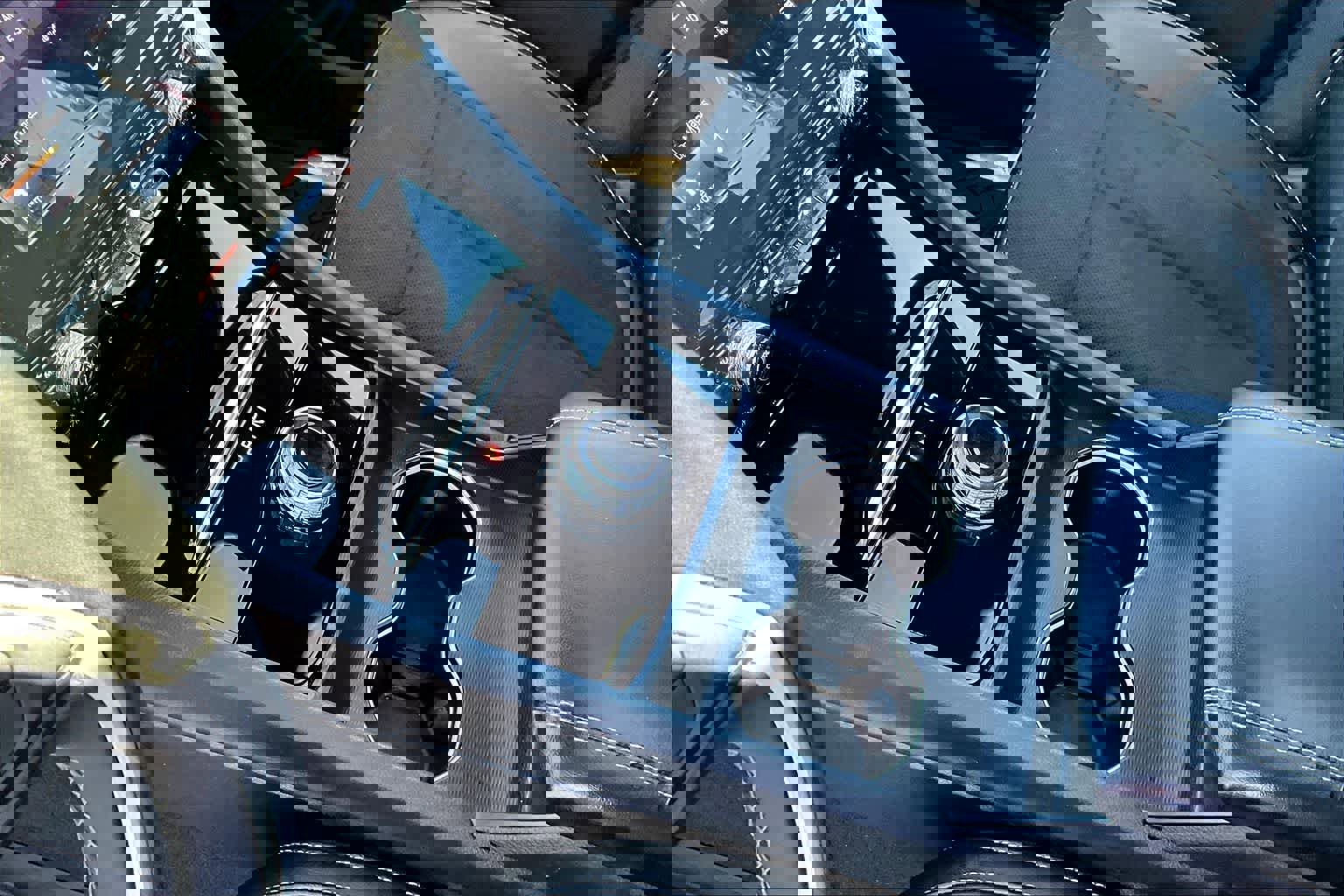 Used 2024 Jeep Grand Cherokee Altitude image 17