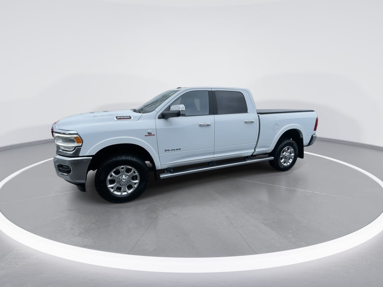 Used 2022 RAM 2500 Laramie AWD/4WD image 4