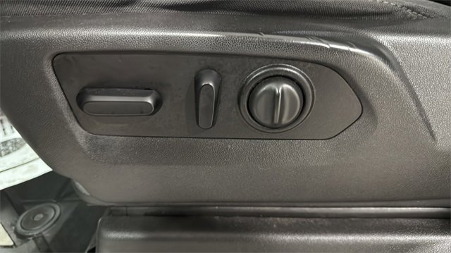 Used 2020 Chevrolet Silverado 1500 RST w/ All-Star Edition image 21