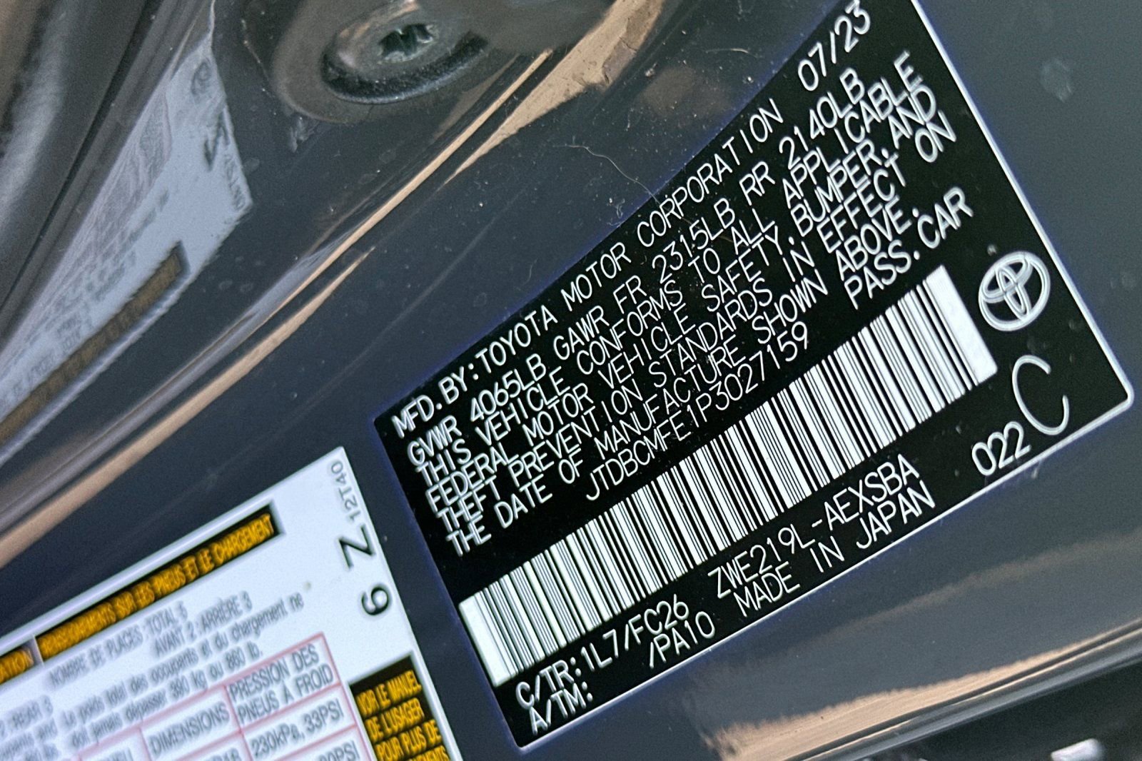 Used 2023 Toyota Corolla SE w/ SE Package image 23