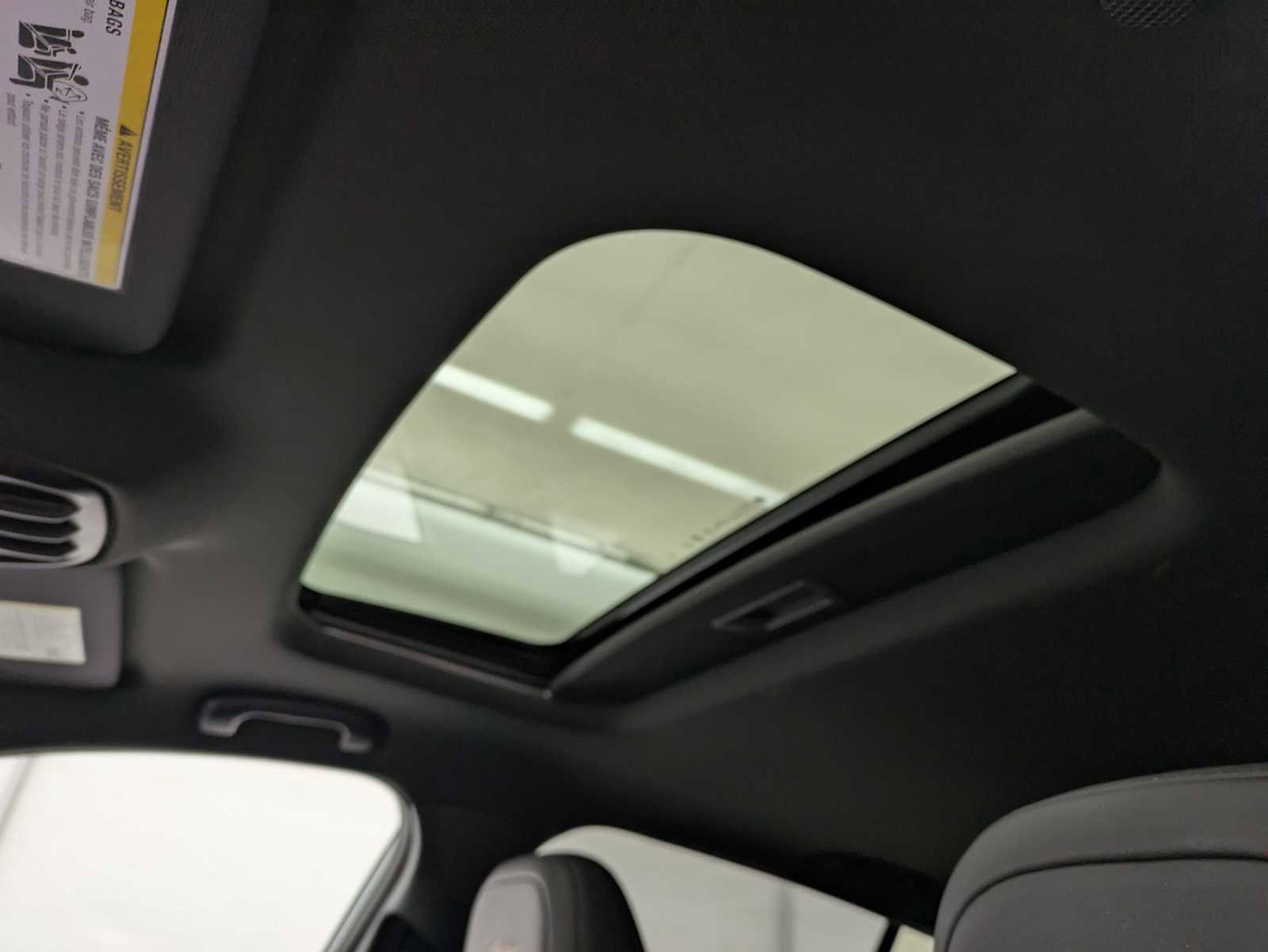 Used 2025 Buick Envista Avenir image 18