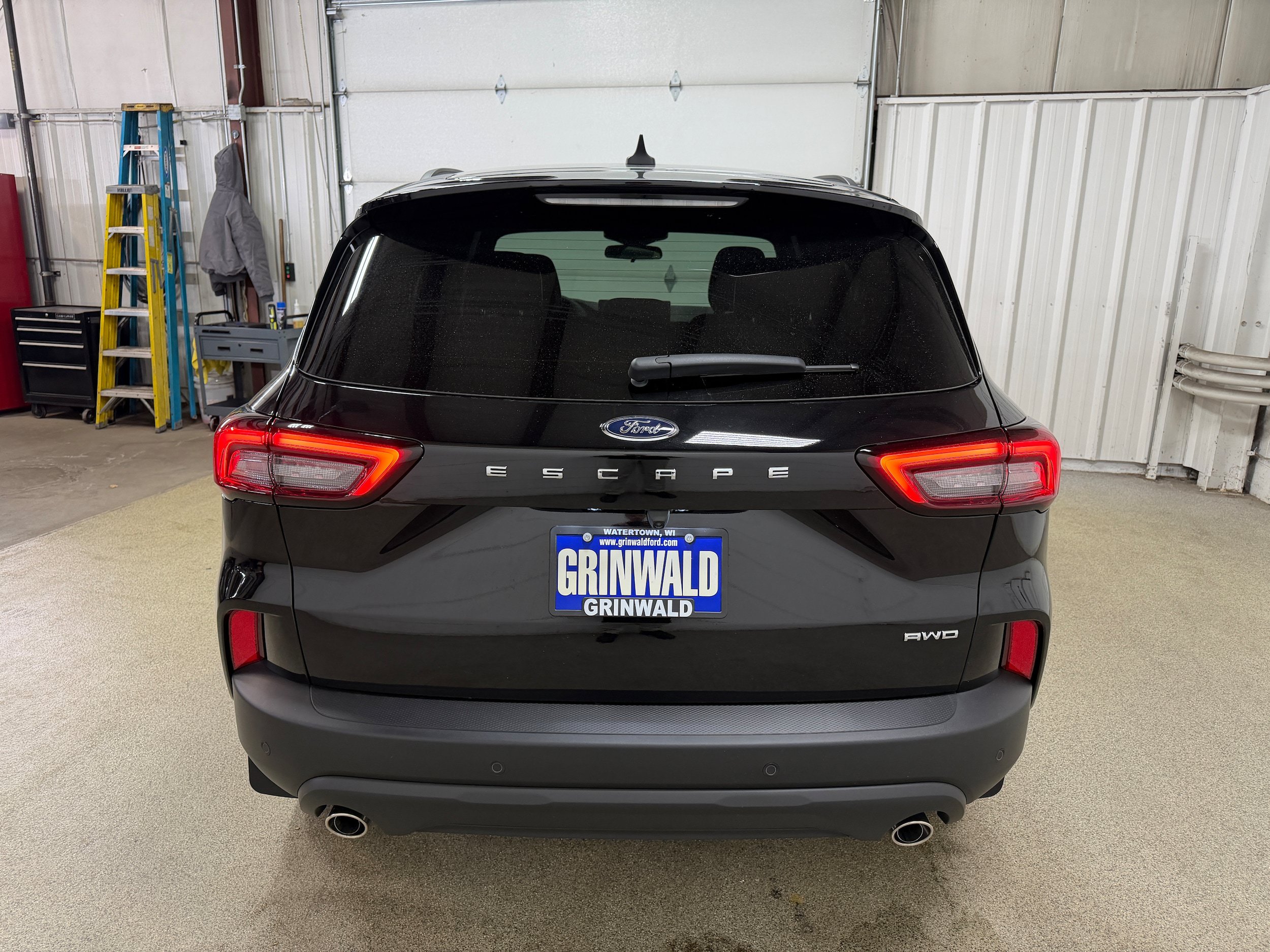 New 2026 Ford Escape ST-Line w/ Tech Pack #1 AWD/4WD image 22