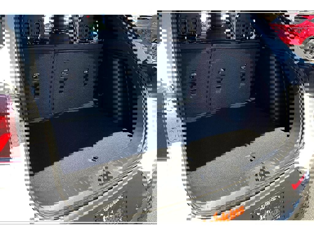 Used 2025 Chevrolet TrailBlazer ACTIV w/ Convenience Package image 10