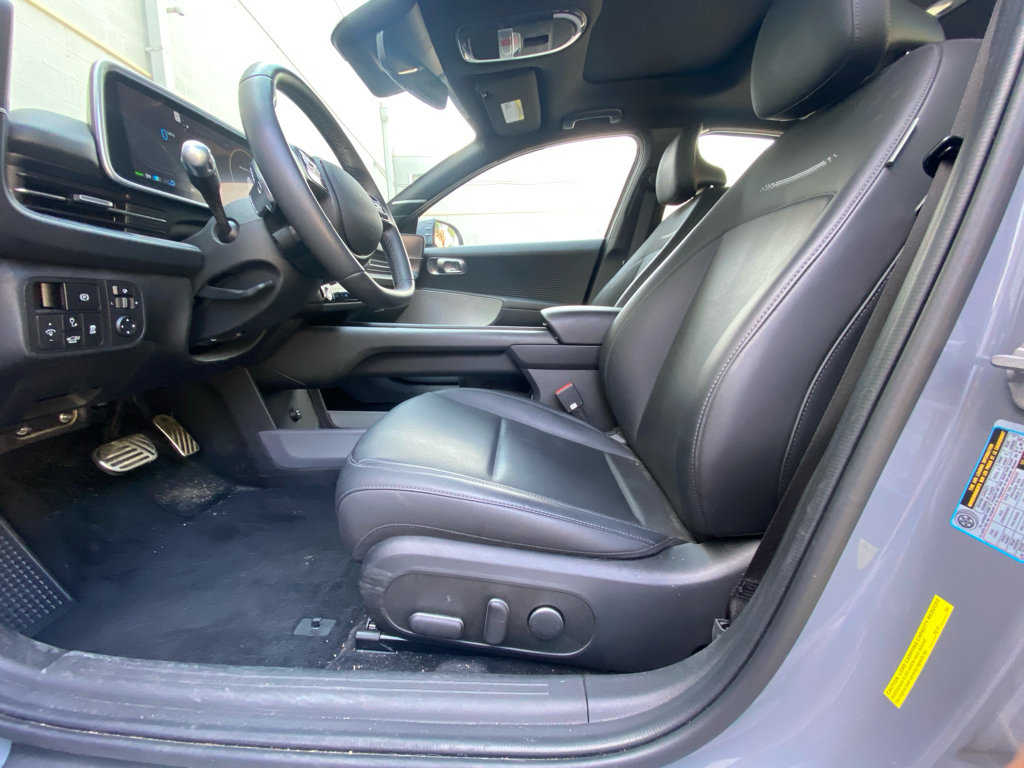 Used 2024 Hyundai Ioniq 6 Limited RWD image 13