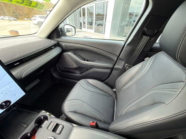 Used 2024 Ford Mustang Mach-E Premium image 25