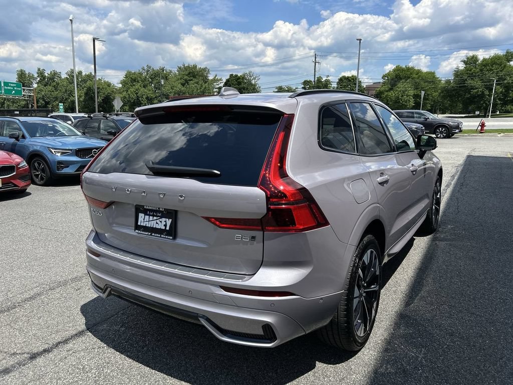 New 2026 Volvo XC60 B5 Plus w/ Protection Package Premier AWD/4WD image 8