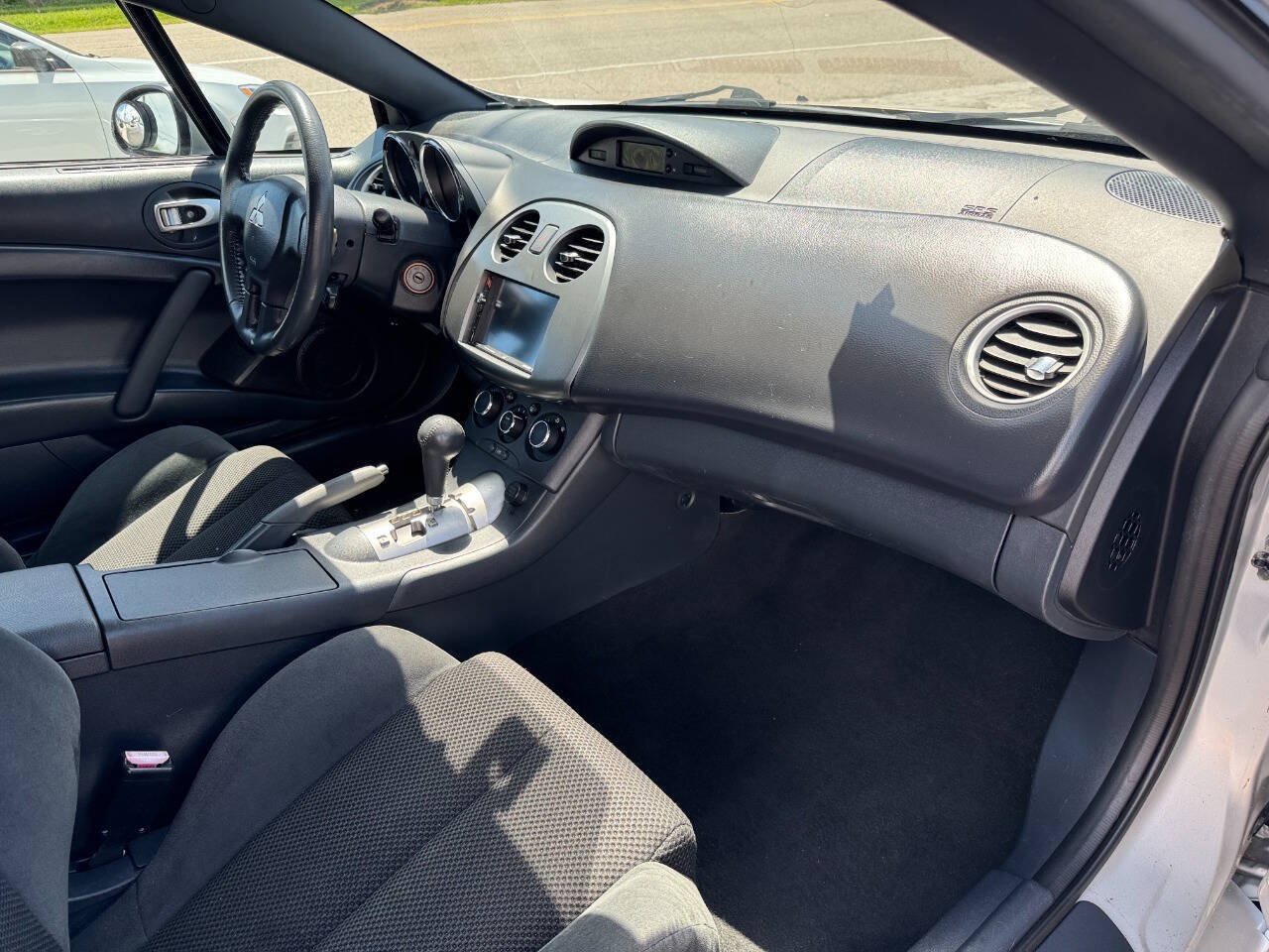 Used 2008 Mitsubishi Eclipse GS FWD image 15