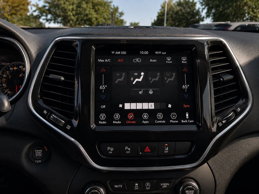 Used 2021 Jeep Cherokee Limited AWD/4WD image 13