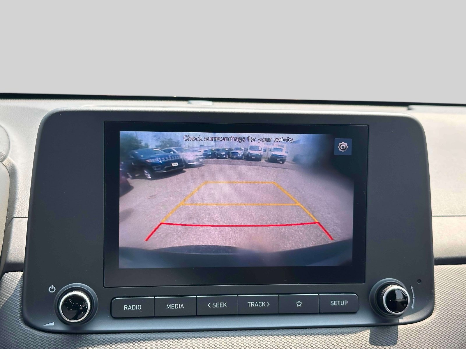 Used 2022 Hyundai Kona SE w/ Cargo Package image 6