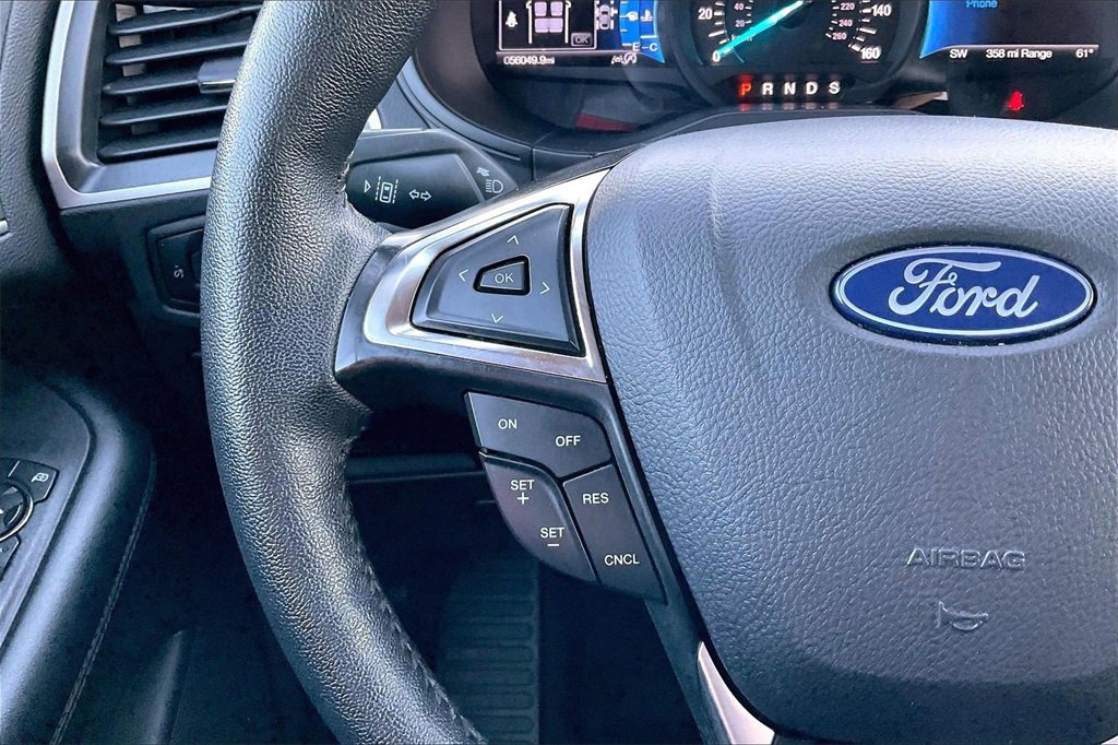 Used 2024 Ford Edge SEL image 18