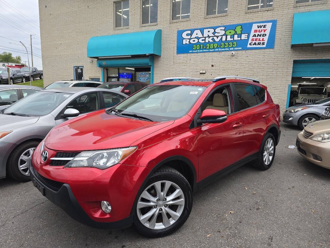 Used 2013 Toyota RAV4 Limited AWD/4WD image 3
