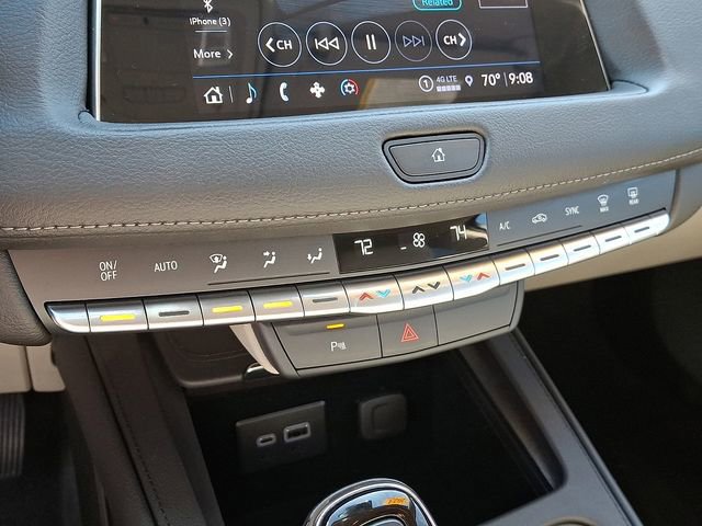 Used 2023 Cadillac XT4 Luxury FWD image 25