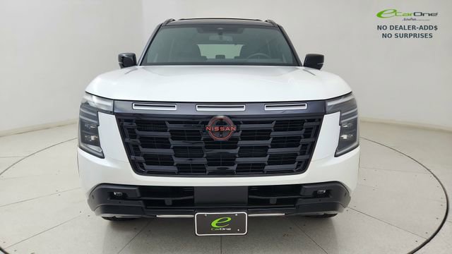 Used 2026 Nissan Armada PRO-4X w/ Captain's Chari Seat Package AWD/4WD image 2