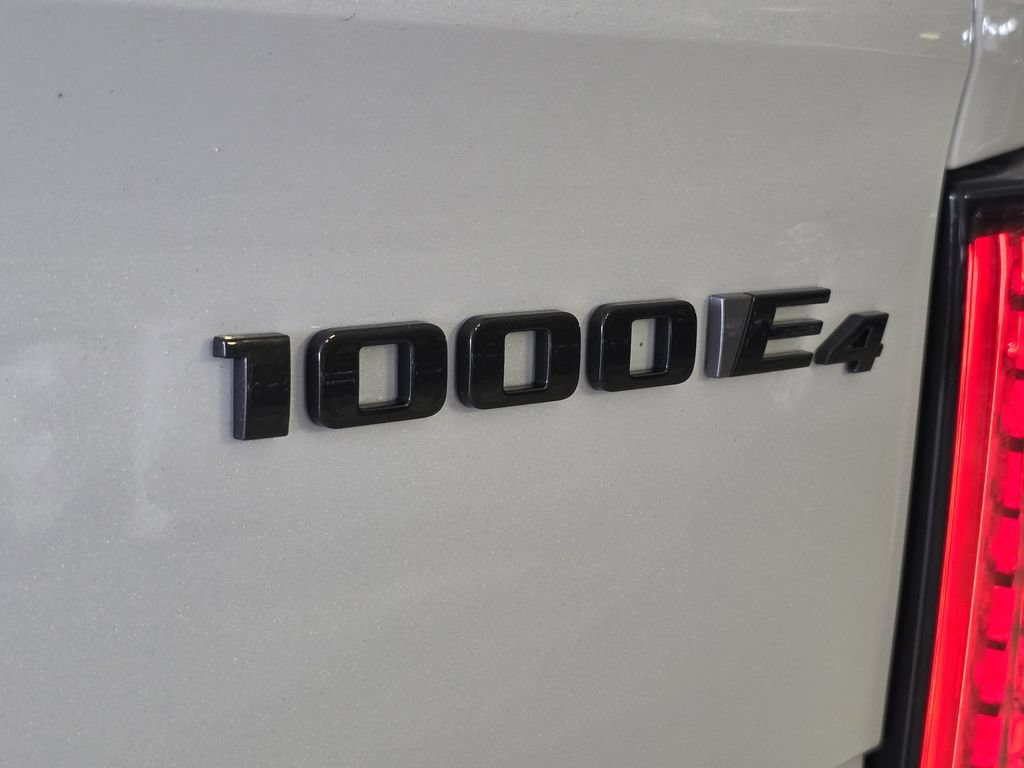 New 2026 Cadillac Escalade IQ Sport 2 w/ LPO, ONYX Package AWD/4WD image 7