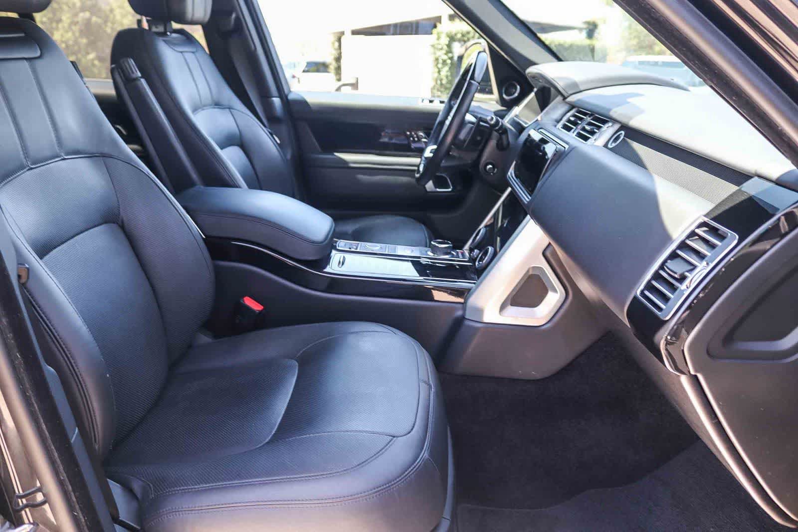 Used 2020 Land Rover Range Rover HSE AWD/4WD image 14