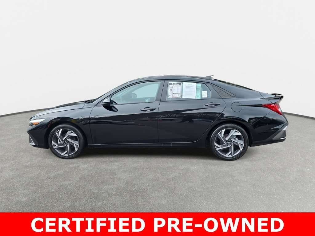 Certified 2025 Hyundai Elantra SEL FWD image 8