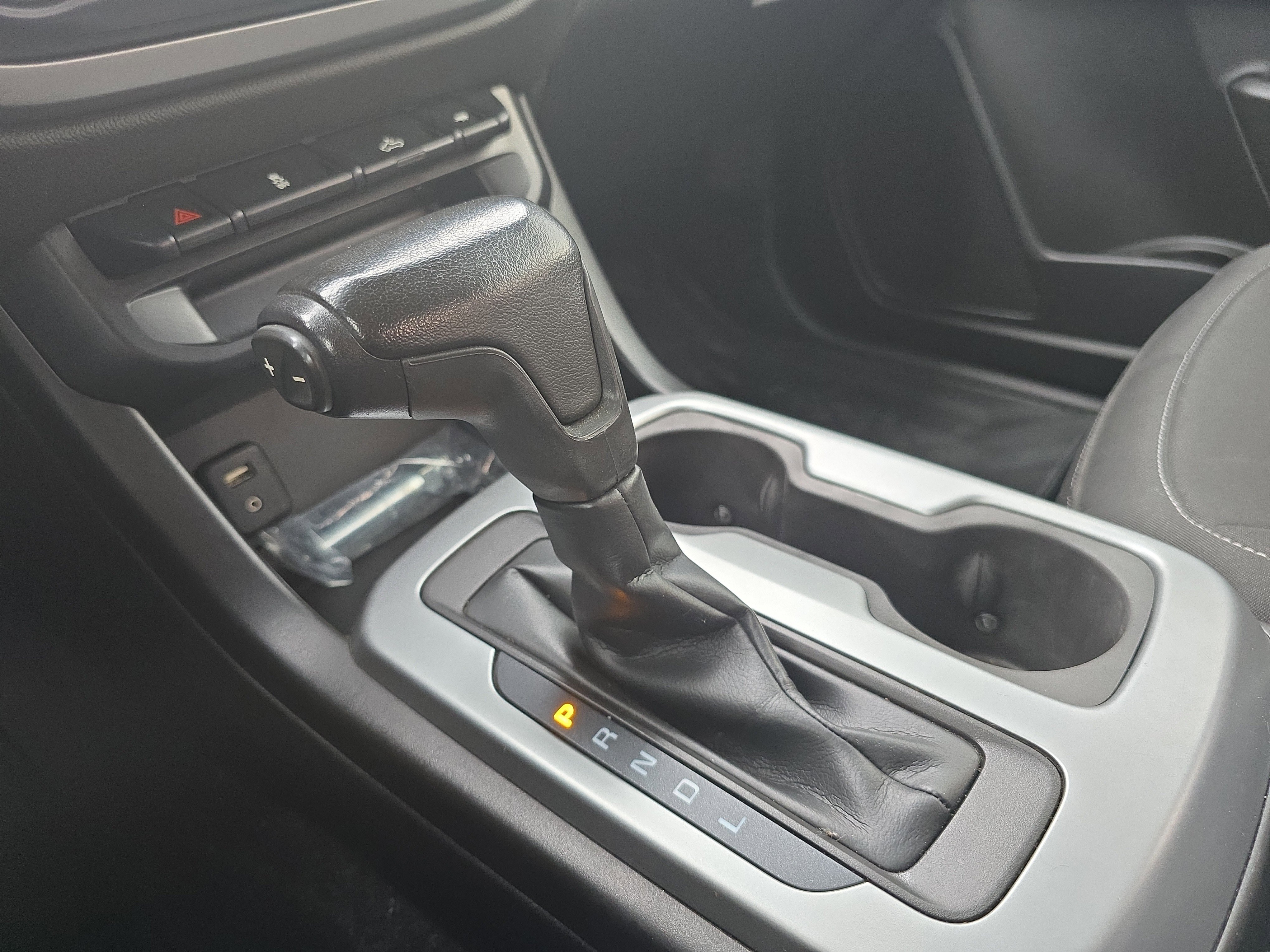 Used 2018 Chevrolet Colorado LT w/ Redline Special Edition AWD/4WD image 26
