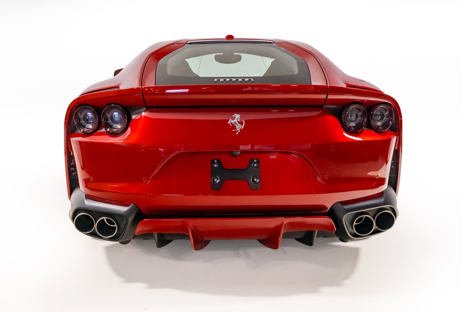 Used 2019 Ferrari 812 Superfast RWD image 8