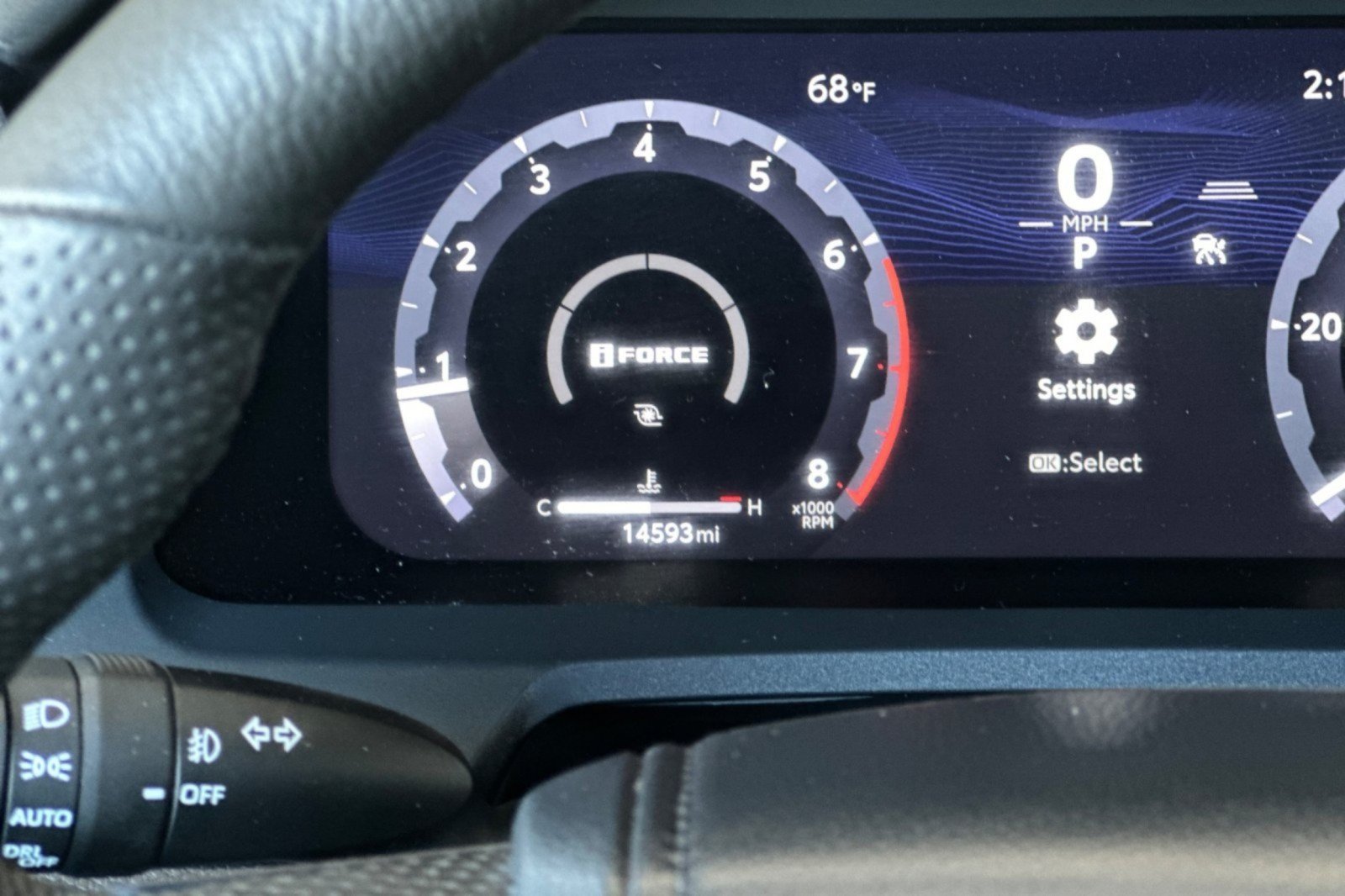 Certified 2025 Toyota Tacoma TRD Off-Road w/ TRD Off Road Premium Package AWD/4WD image 23