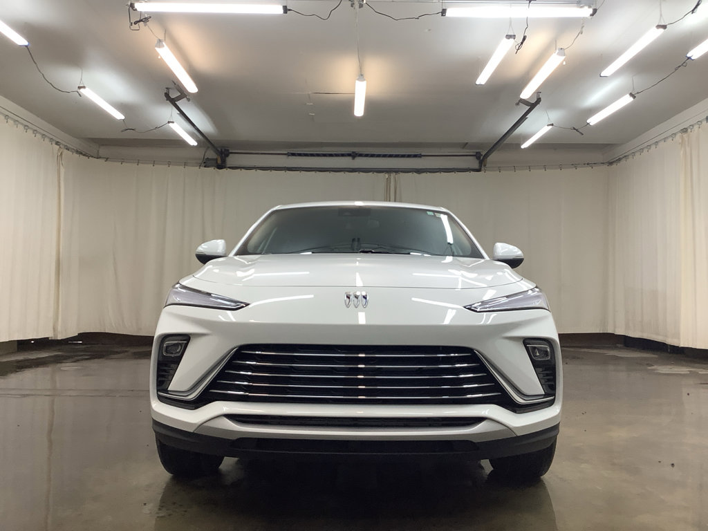 Used 2024 Buick Envista Preferred w/ Convenience I Package image 11