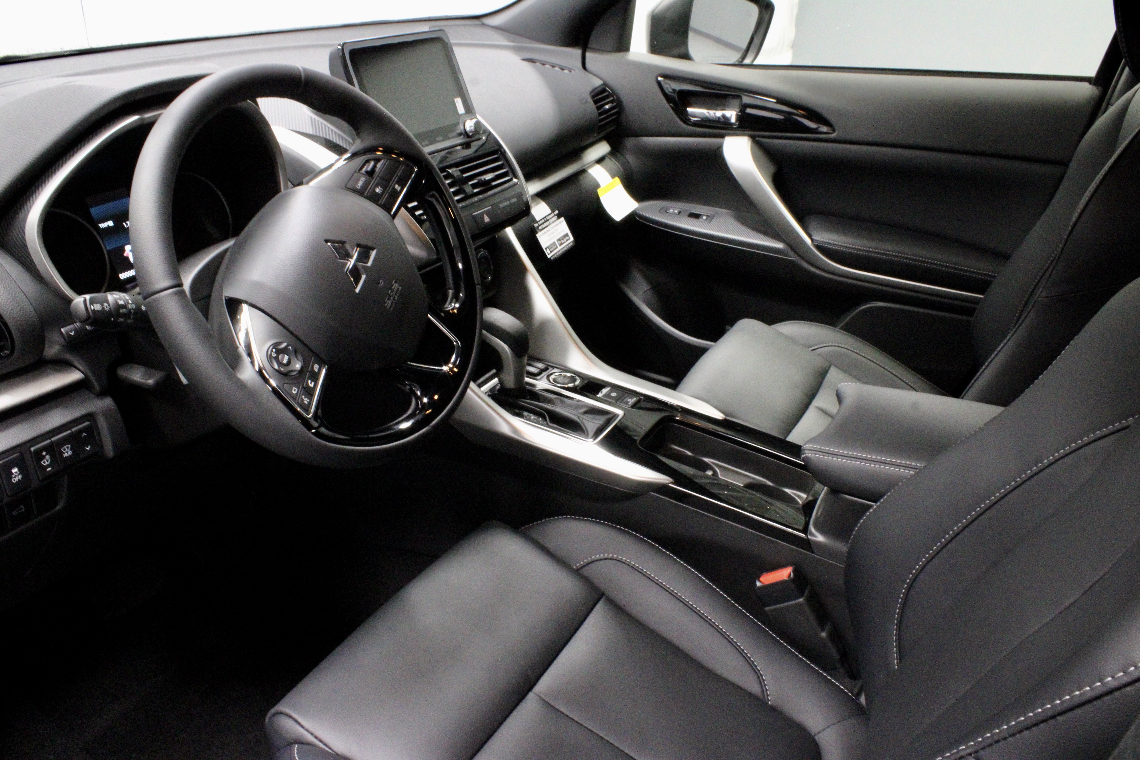 New 2026 Mitsubishi Eclipse Cross SEL image 18