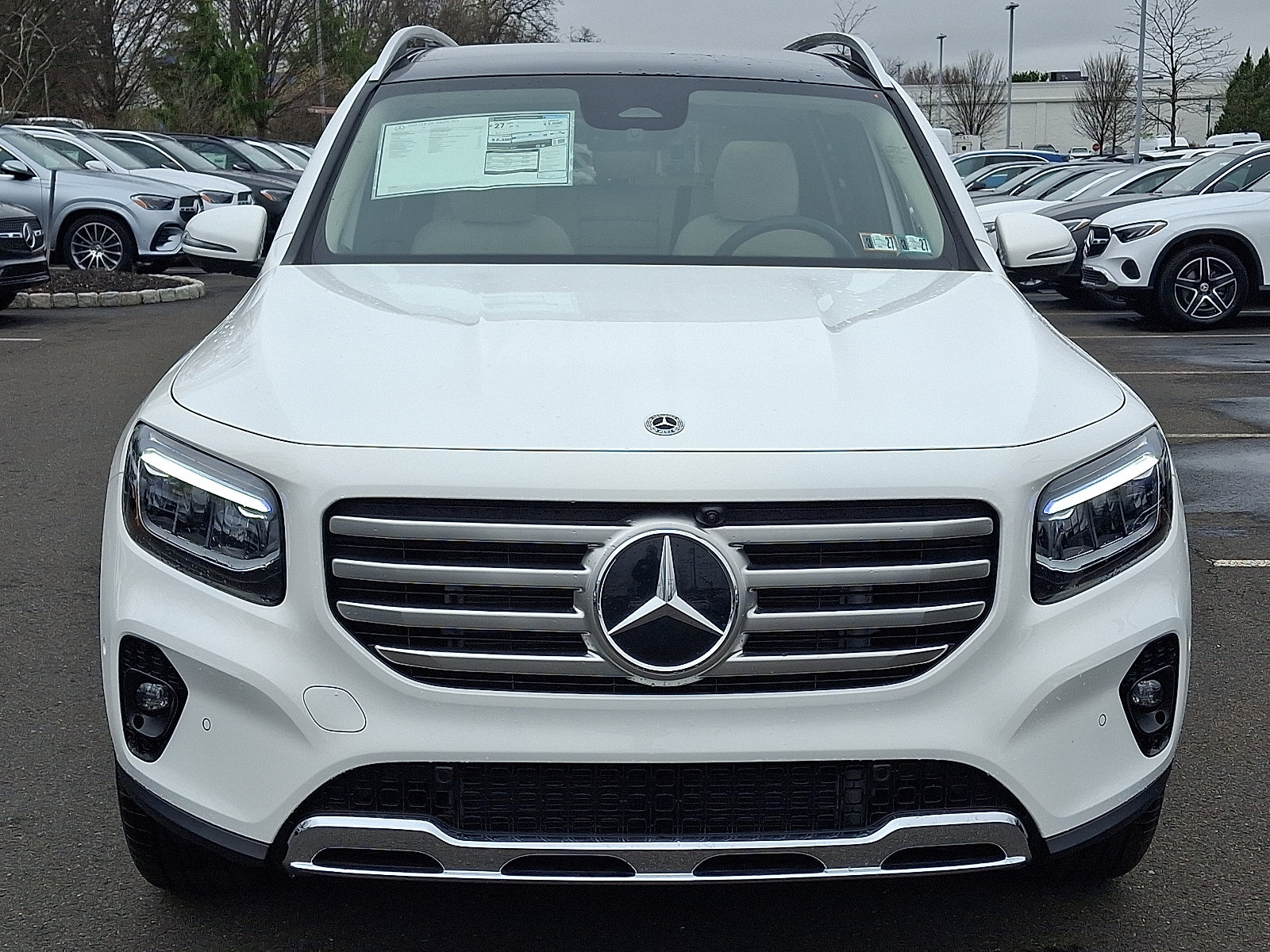 New 2026 Mercedes-Benz GLB 250 4MATIC image 2