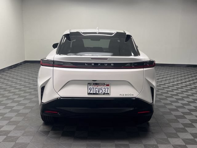 Certified 2025 Lexus RZ 300e FWD image 6