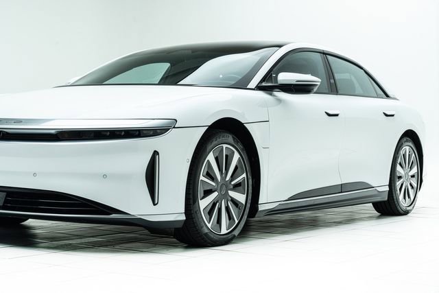 Used 2022 Lucid Air Grand Touring image 9