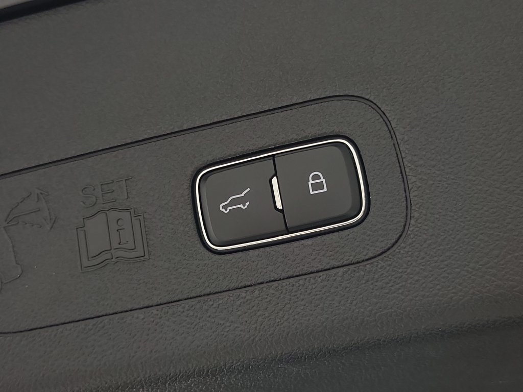 New 2026 Lincoln Aviator 2WD image 7