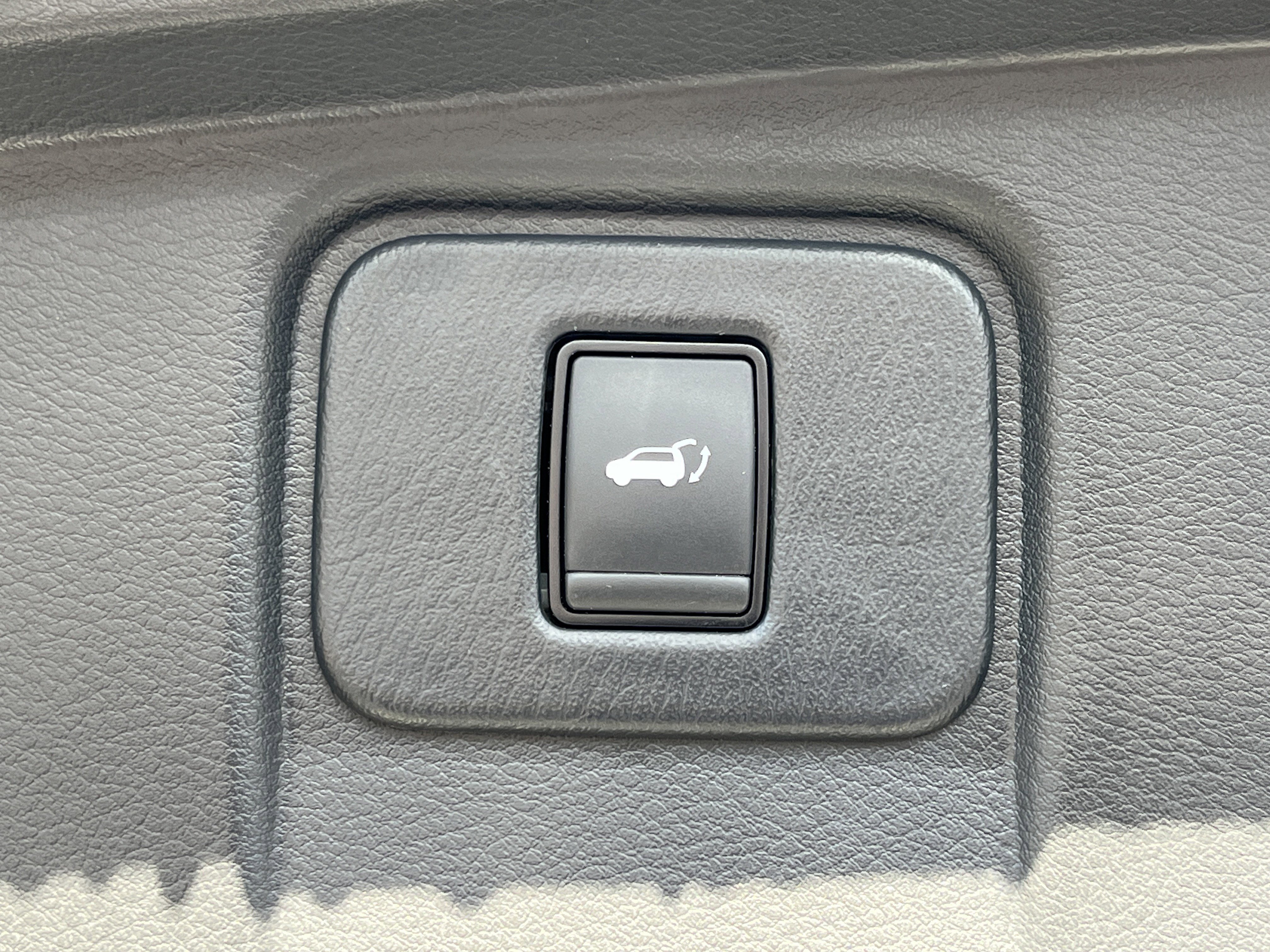 Used 2021 Nissan Murano Platinum w/ Cargo Package image 28