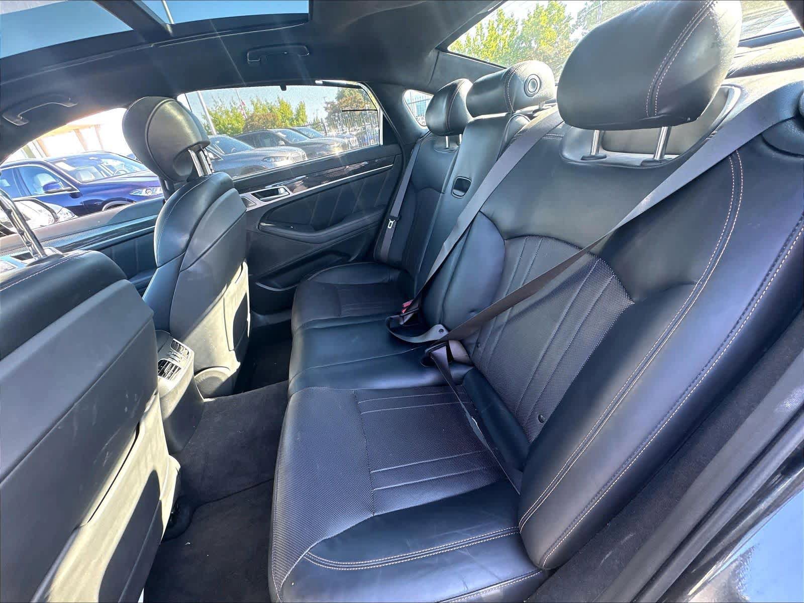 Used 2018 Genesis G80 3.3T Sport RWD image 22