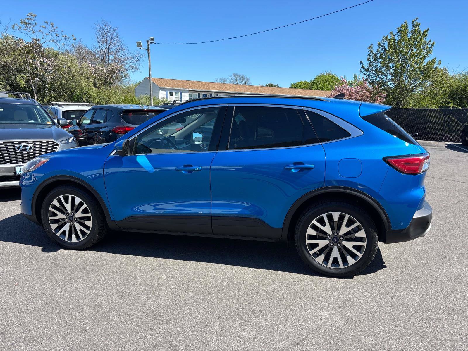 Used 2020 Ford Escape Titanium FWD image 2