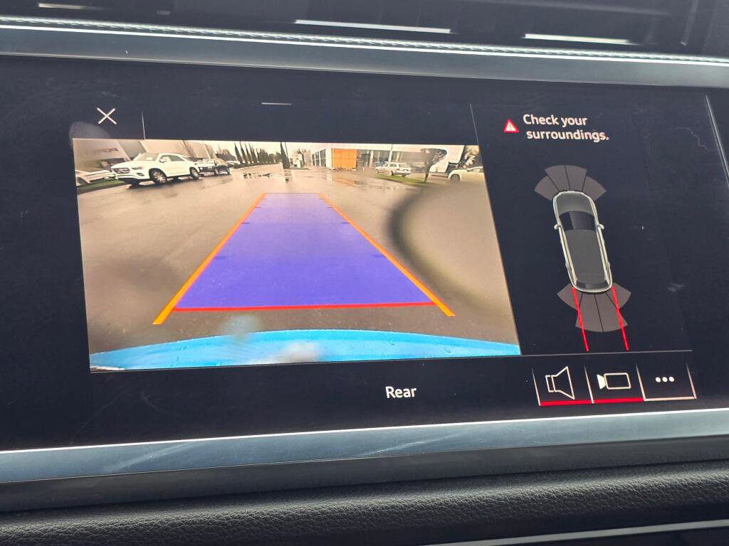 Used 2019 Audi Q3 2.0T Premium Plus w/ Premium Plus Package image 51