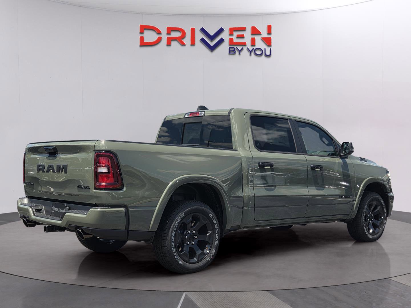 New 2026 RAM 1500 Big Horn AWD/4WD image 5