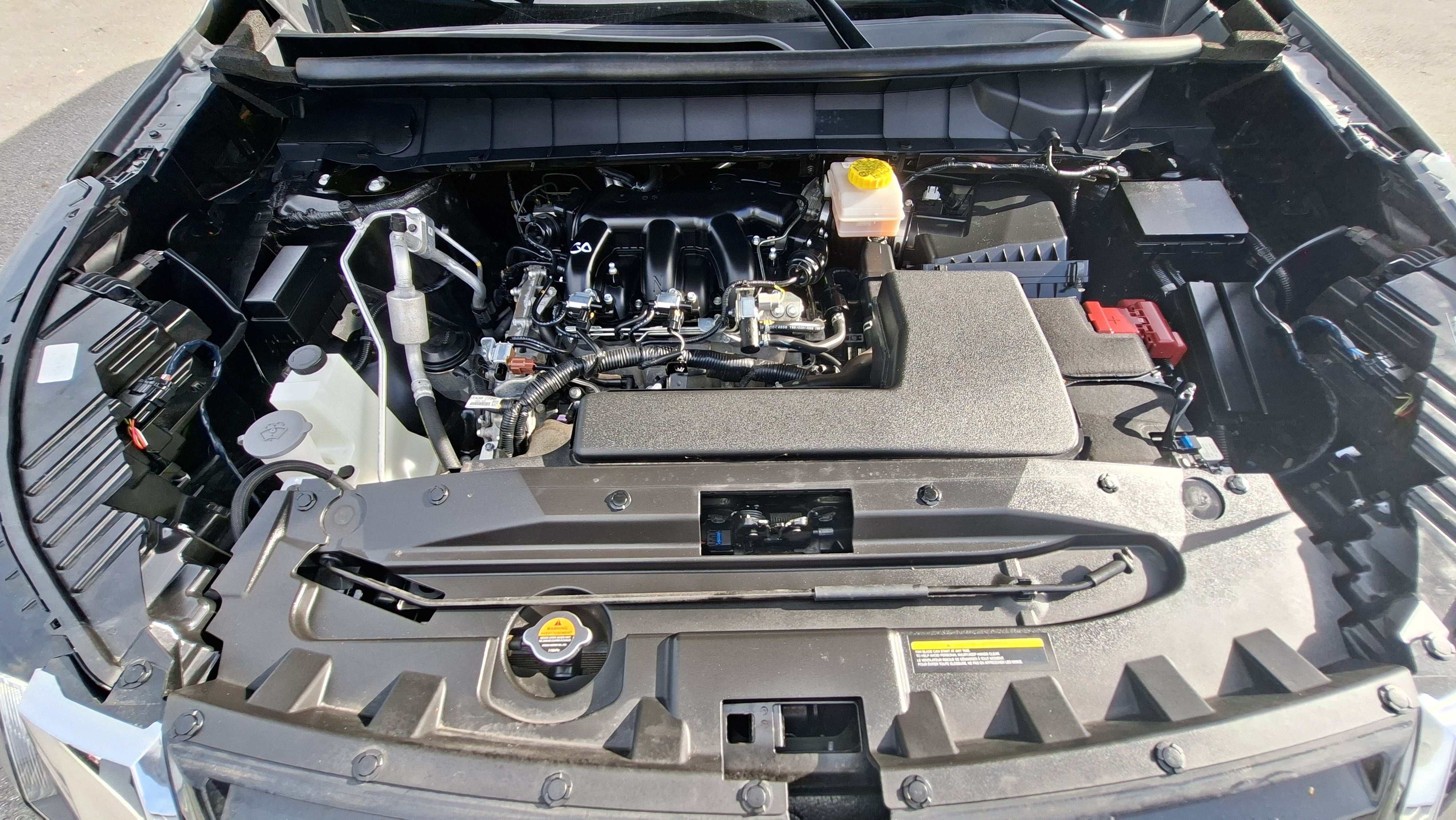 Certified 2025 Nissan Pathfinder S FWD image 25