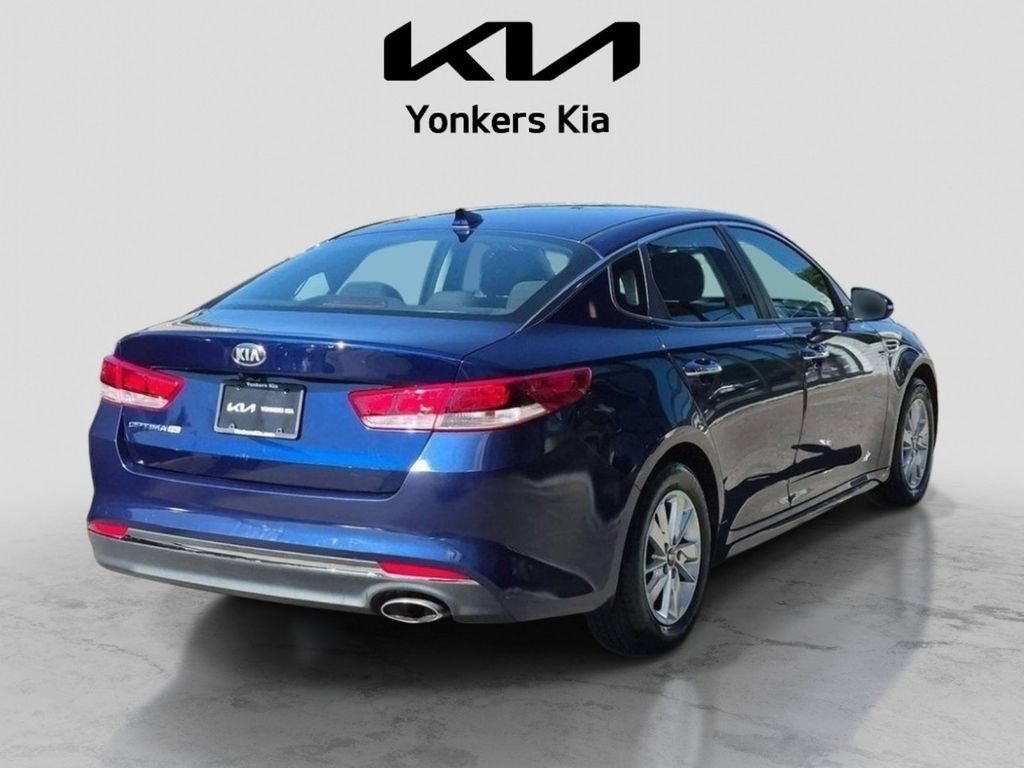 Used 2017 Kia Optima LX FWD image 5