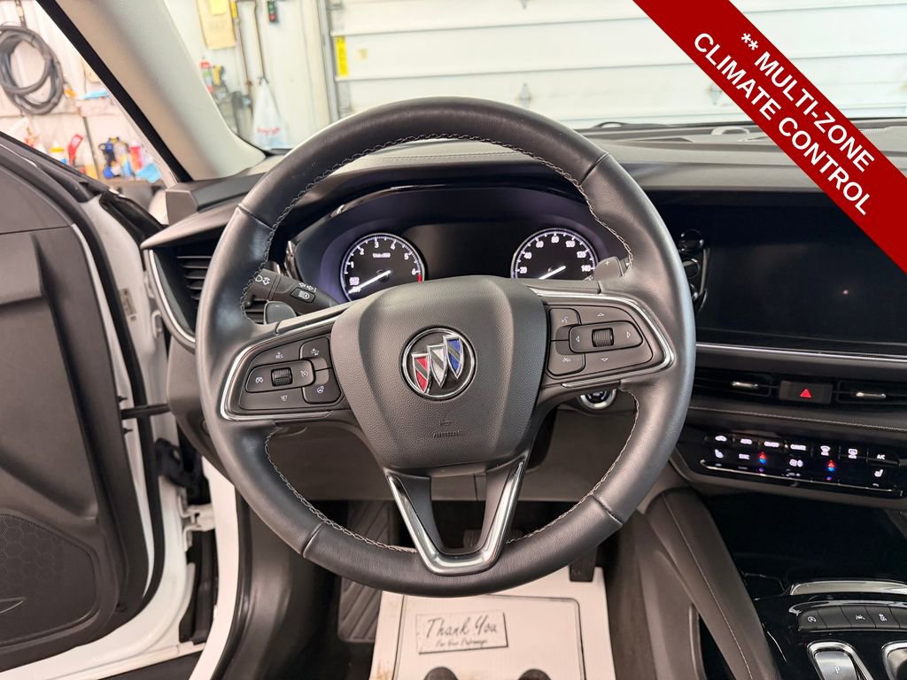 Used 2023 Buick Envision Essence image 16