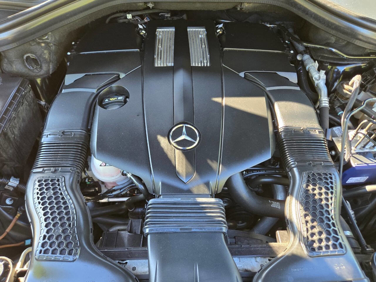 Used 2015 Mercedes-Benz ML 400 4MATIC image 35