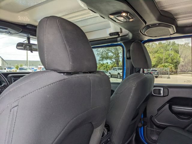 Used 2021 Jeep Gladiator Sport AWD/4WD image 19