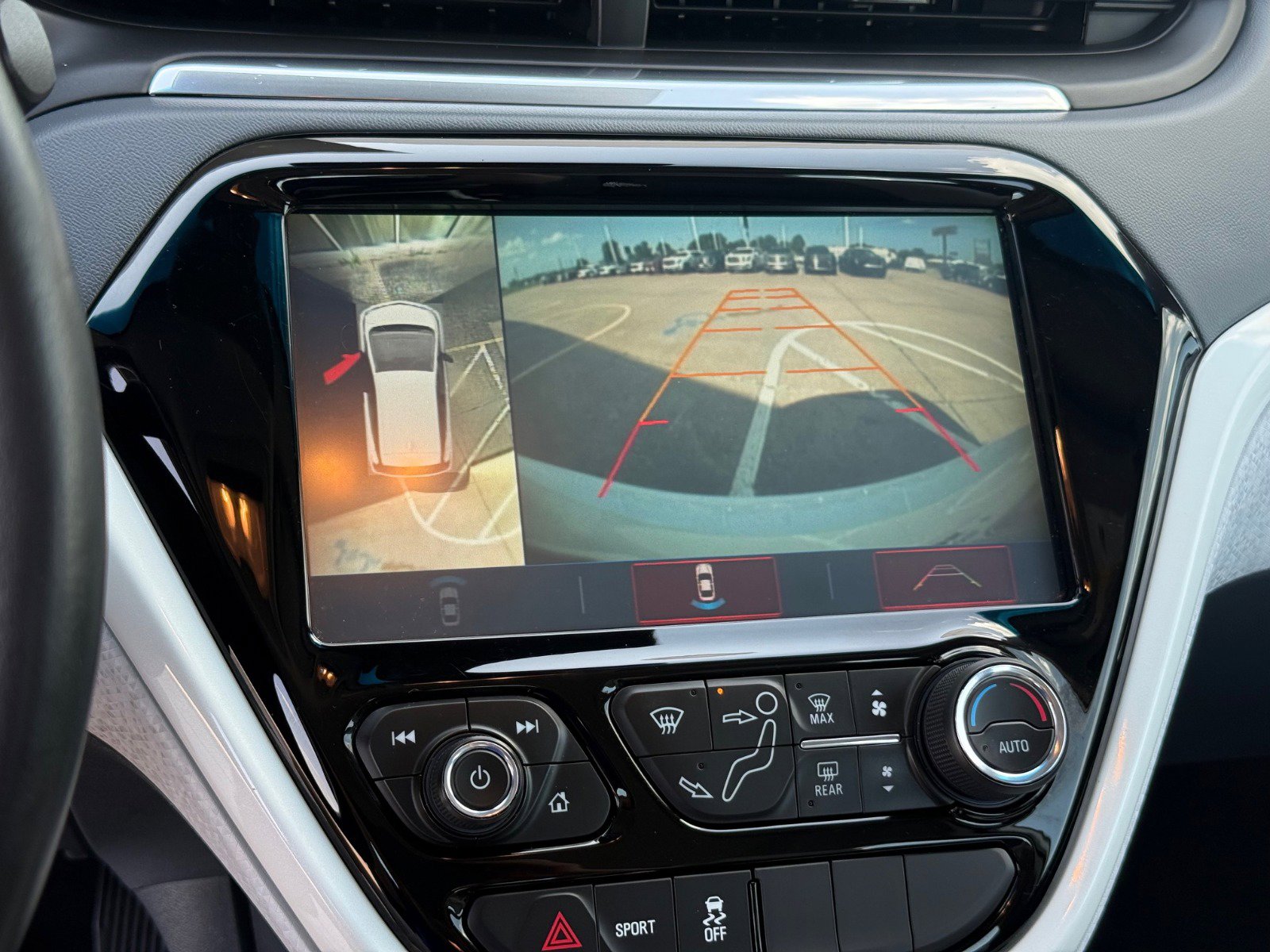 Used 2017 Chevrolet Bolt Premier w/ Driver Confidence II Package image 22