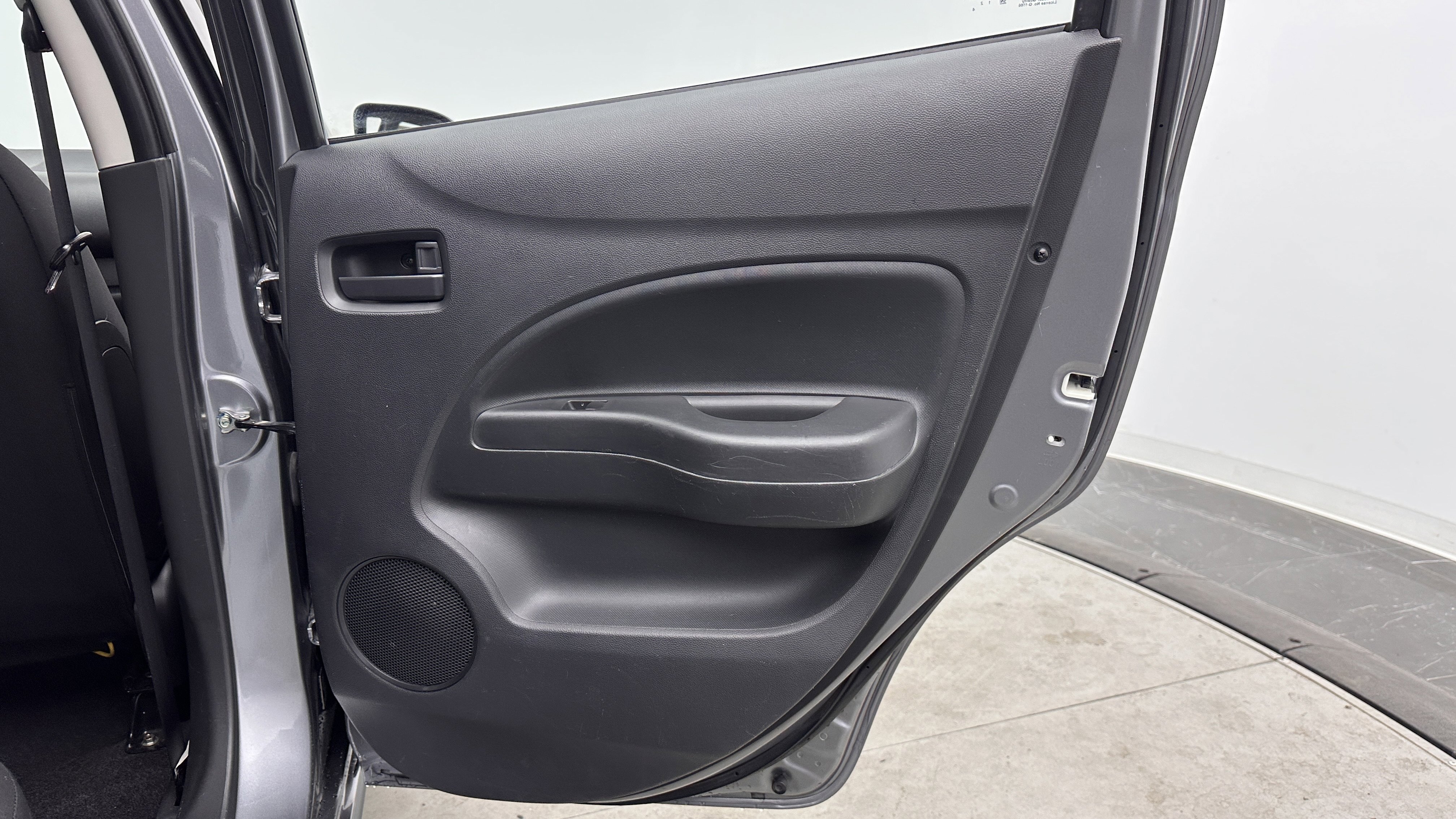 Used 2023 Mitsubishi Mirage ES image 28