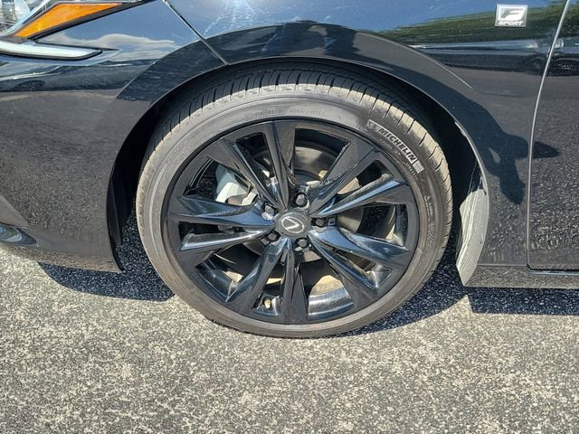 Used 2022 Lexus ES 300h F Sport FWD image 5
