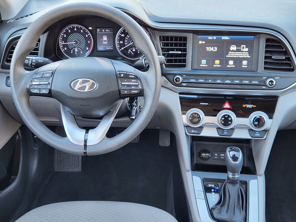 Used 2019 Hyundai Elantra SEL image 25