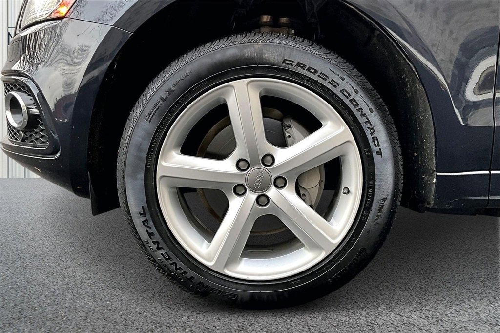 Used 2017 Audi Q5 2.0T Premium Plus w/ Technology Package image 33