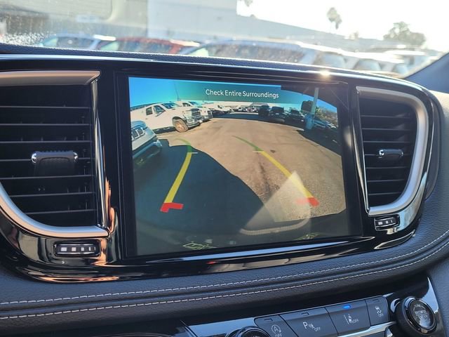 New 2026 Chrysler Pacifica Select w/ S Appearance Package image 11