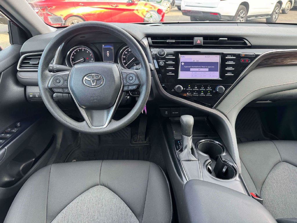 Used 2019 Toyota Camry LE FWD image 19