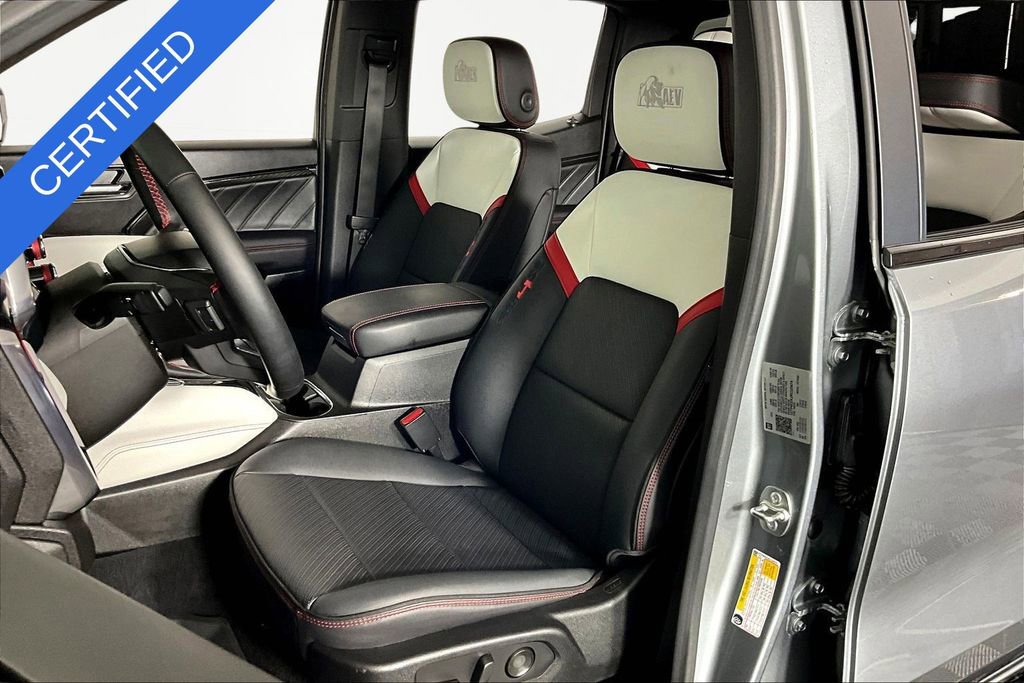 Used 2024 GMC Canyon AT4X w/ AT4X AEV Edition AWD/4WD image 21