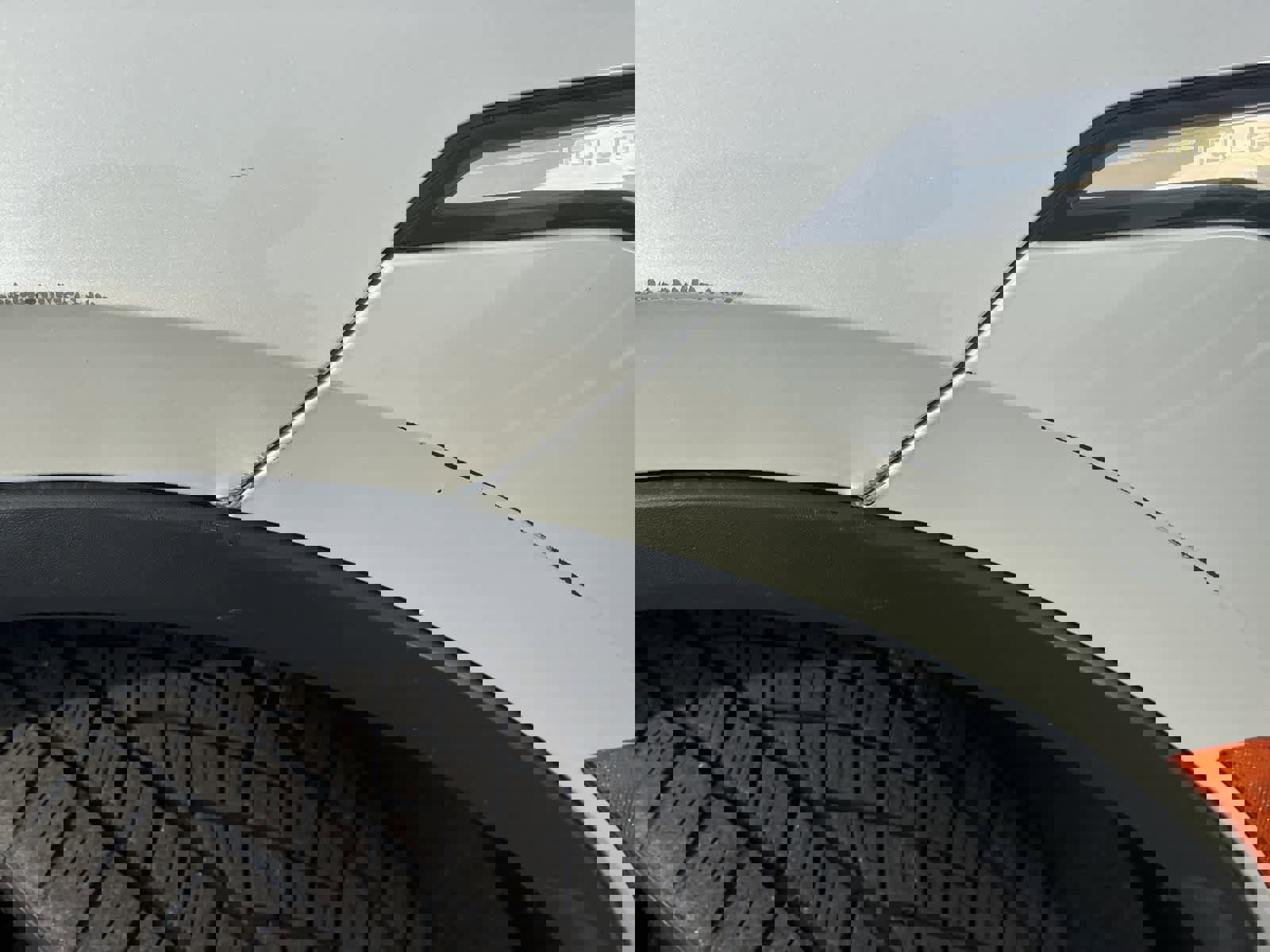 Used 2022 Volkswagen Tiguan SEL R-Line image 8